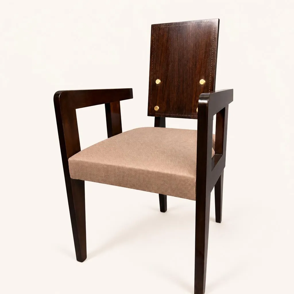 Fauteuil « bridge » en palissandre clouté