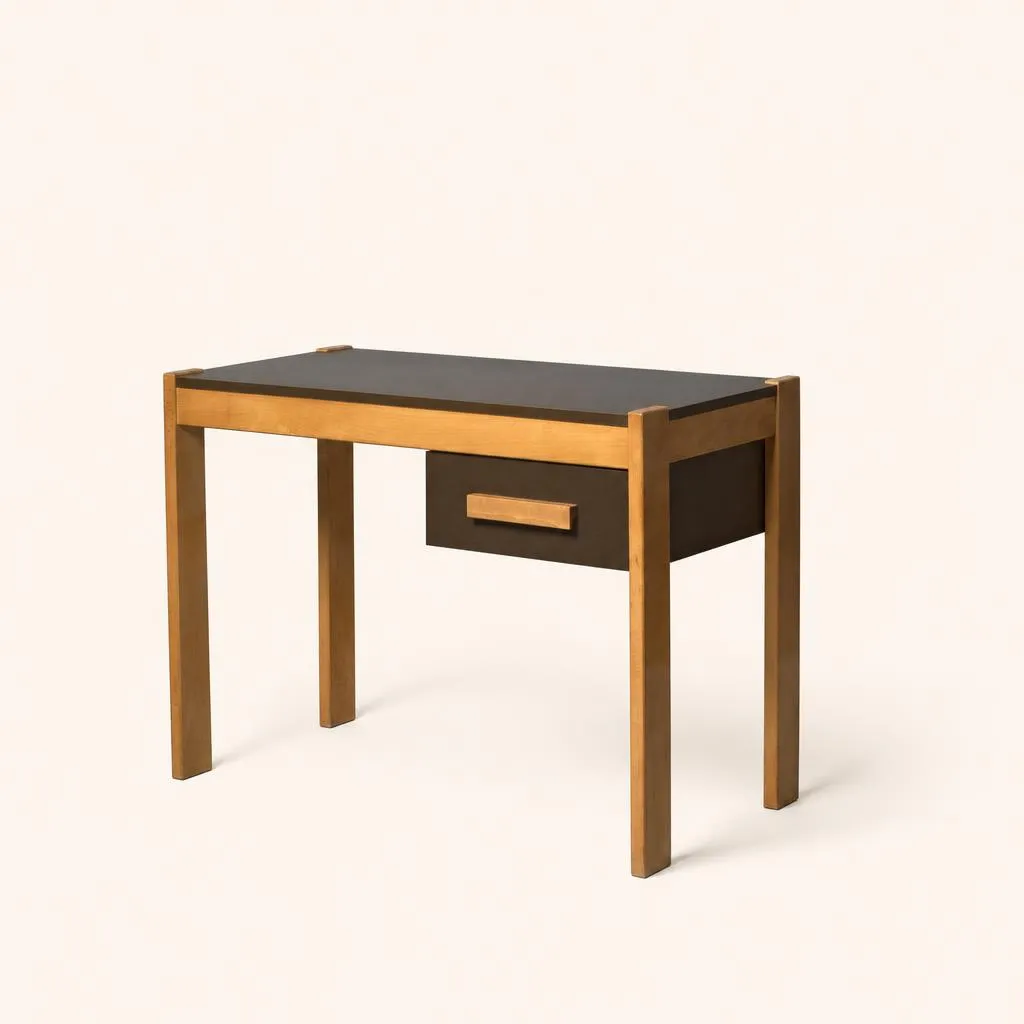 Brown lacquered Desk