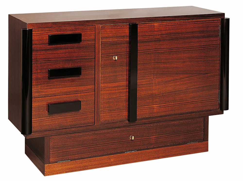 Vue de détail 1 – Commode