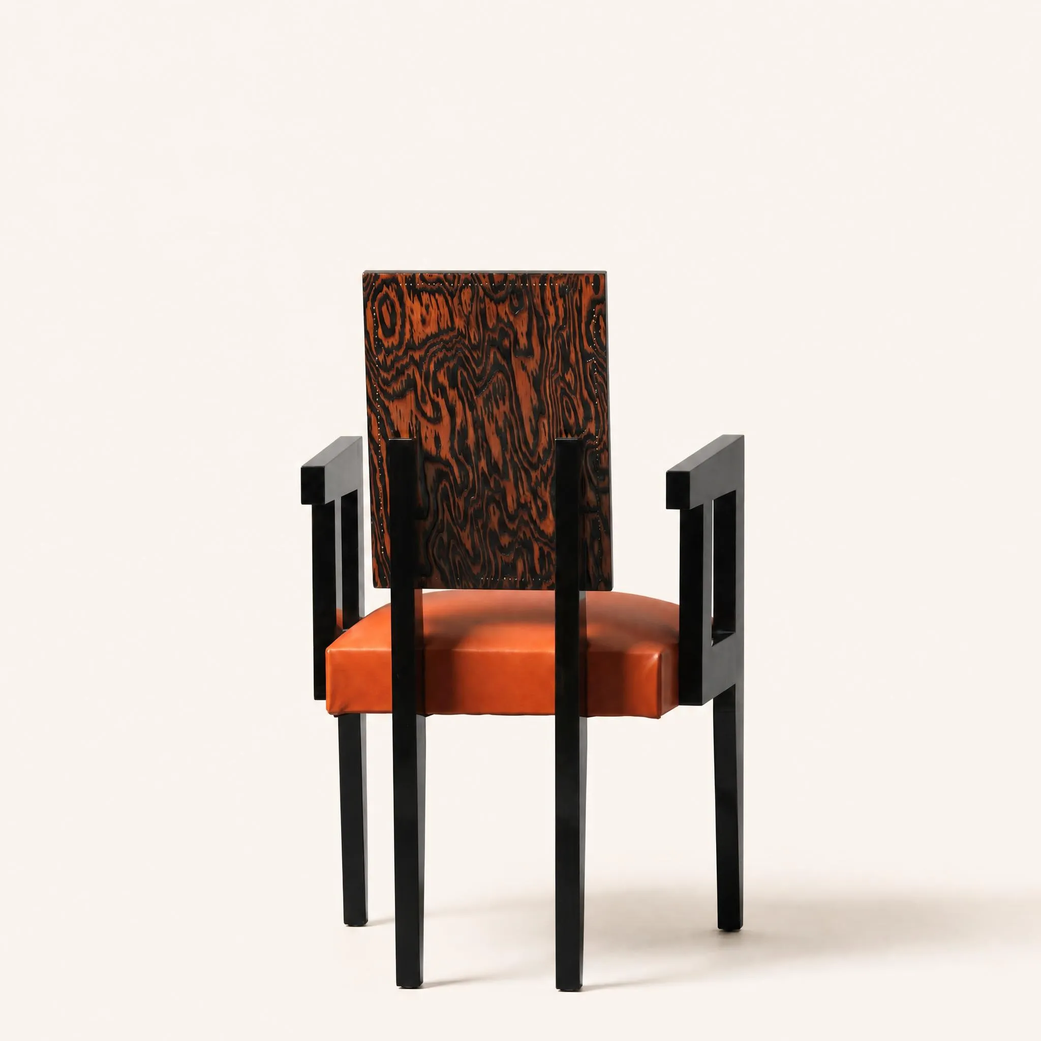 Vue de détail 1 – Quatre fauteuils « bridge »