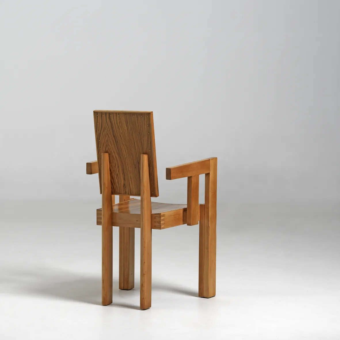 Detail view 1 – Four bridge chairs in Zebrano