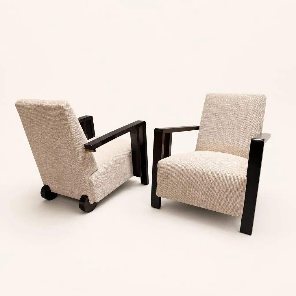 Paire de fauteuils en acajou